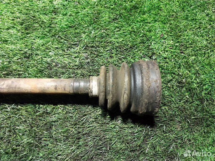 Полуось передняя левая Kia Rio 3 QB