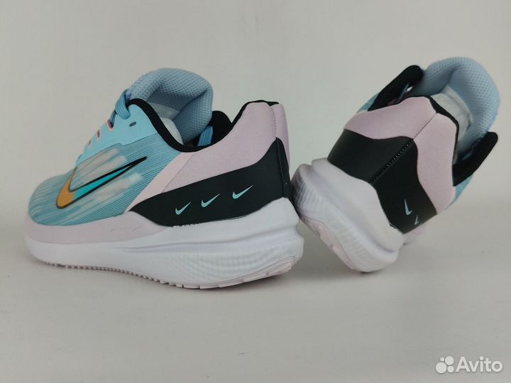 Беговые кроссовки Nike winflo