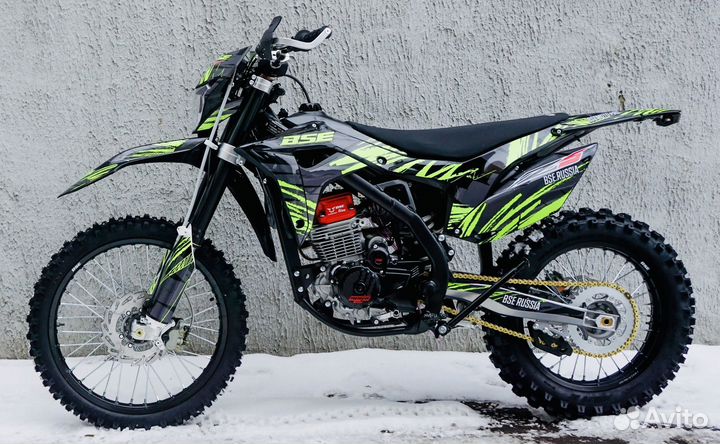 Мотоцикл BSE Z5 Neon Black