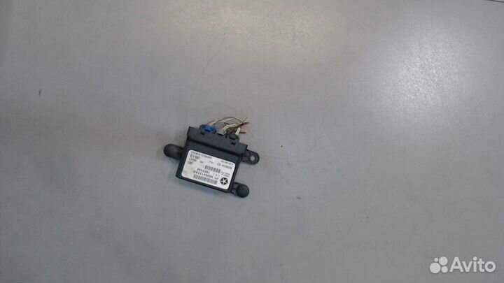 Блок управления парктрониками Chrysler 300C 2011