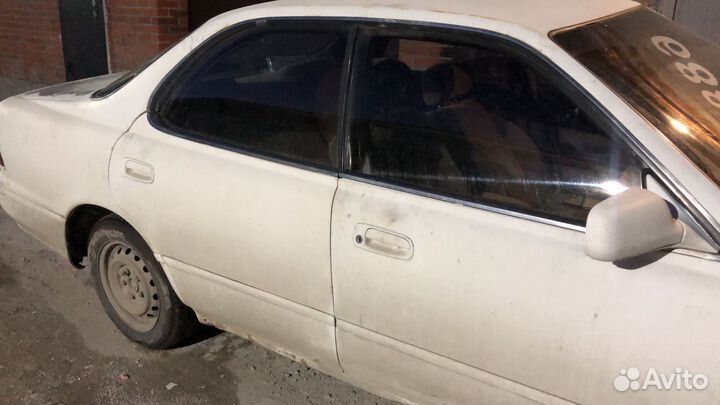 В полный разбор Toyota vista SV30