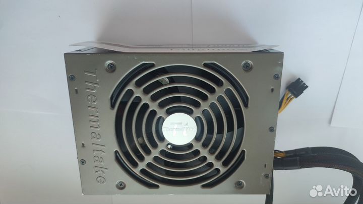 Блок питания для пк 1000w Thermaltake toughpower