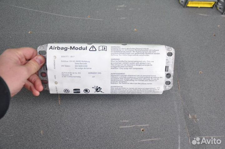 Подушка безопасности пассажира Skoda Octavia