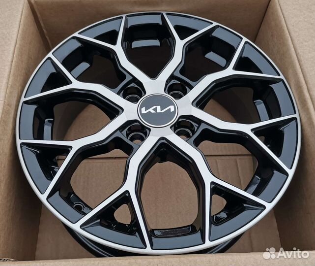 Kia Rio, Hyundai Solaris R15 новые