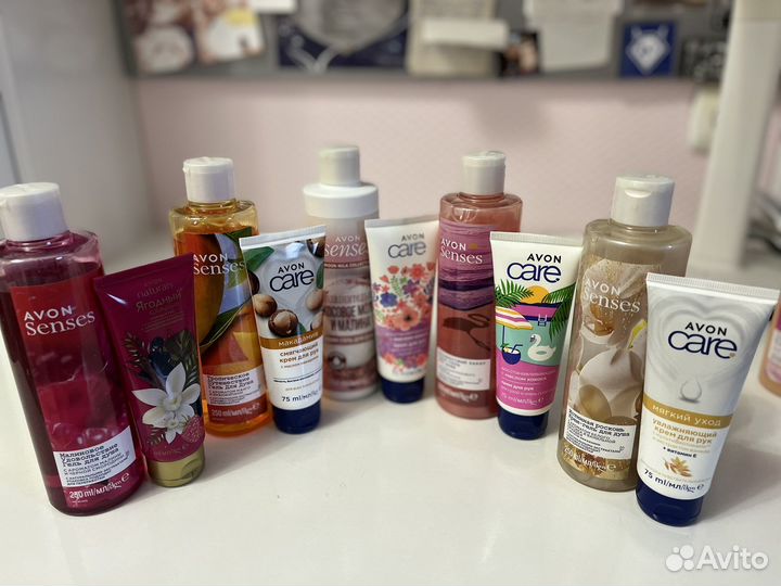 Подарочные Наборы к 8 марта. Косметика Эйвон