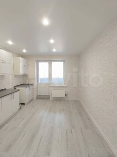 2-к. квартира, 71 м², 8/14 эт.