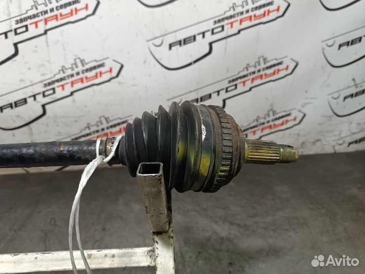 Привод honda D15B D17A civic civic ferio stream EN2 ES1 ES3 EU1 EU3 RN1 передний правый короткий атм