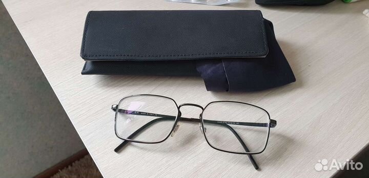 Очки -4,5 RAY BAN хамелеоны с очечником. новое