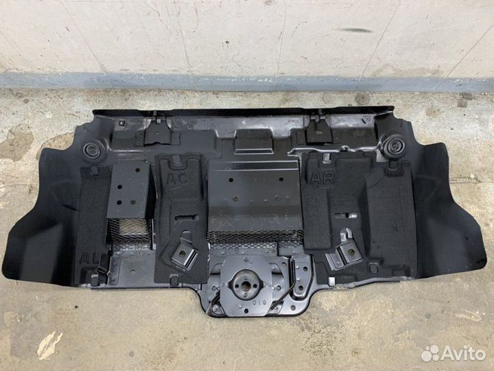 Защита двигателя передняя Toyota Land Cruiser