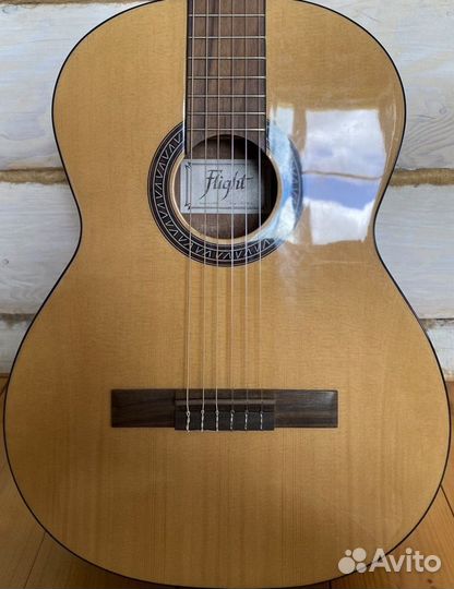 Гитара классическая