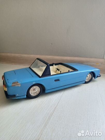 Машинка СССР железная 17 17 лен