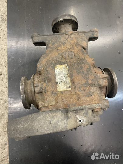 Редуктор заднего моста 4. 10 х5 е53