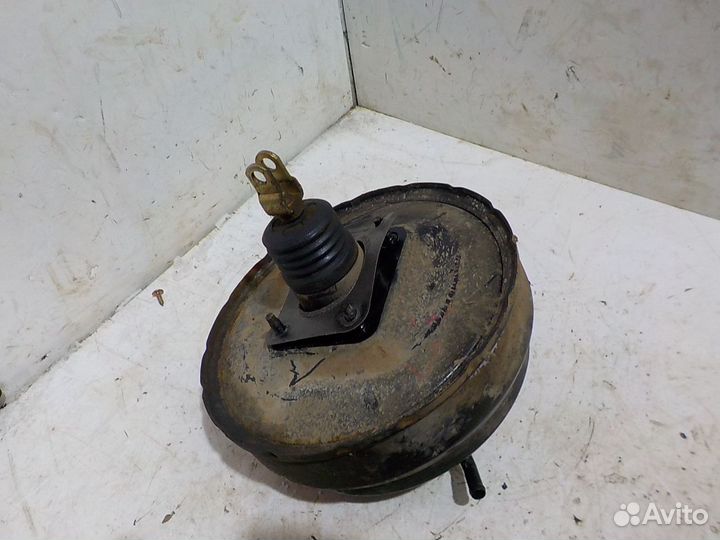 Вакуумный усилитель тормозов Mitsubishi Lancer 9