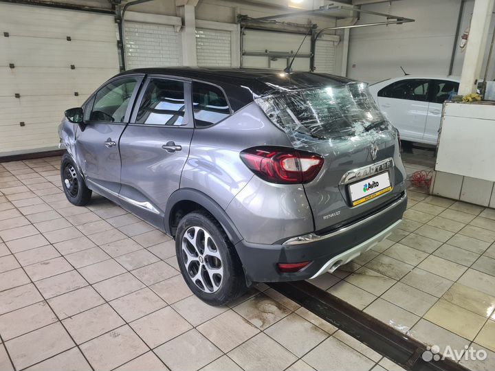 Renault Kaptur 2.0 МТ, 2019, битый, 55 850 км