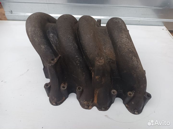 Впускной коллектор passat б3