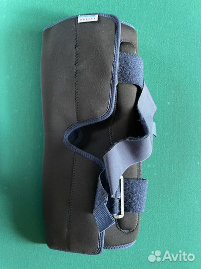 Ортез на коленный сустав