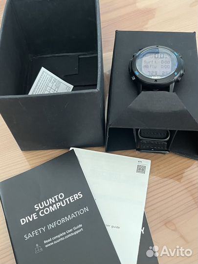 Компьютер для дайвинга suunto