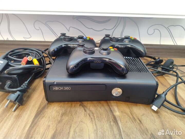 Xbox 360 slim