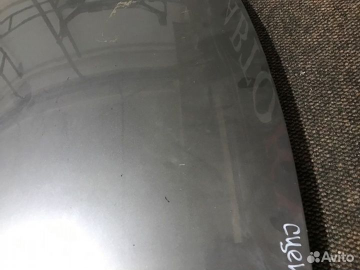 Капот Renault Scenic 2010