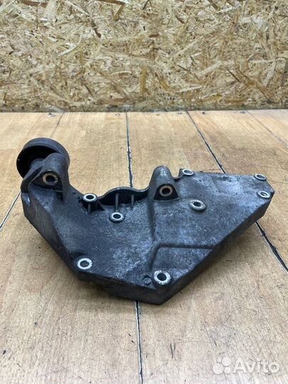 Кронштейн гидроусилителя Ford Mondeo qxba 2009