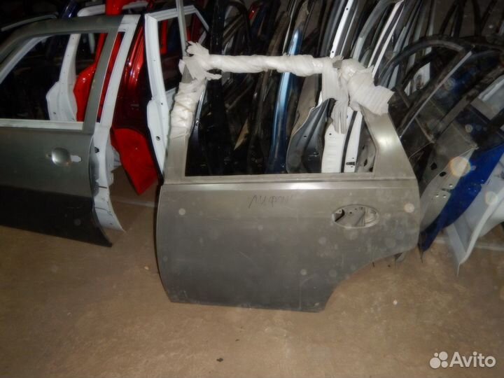 Дверь задняя левая Lifan Breez