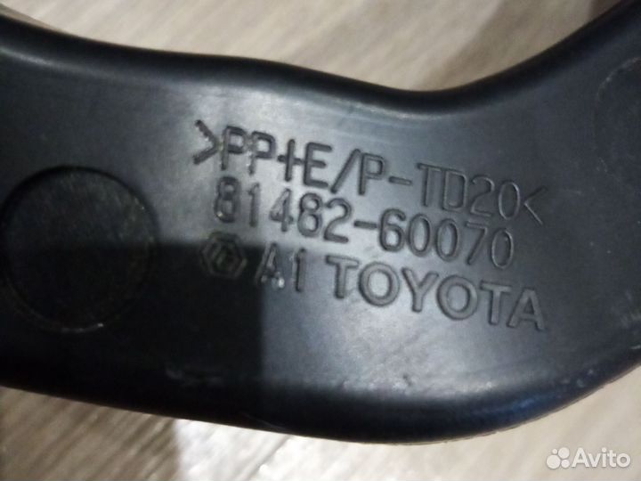 Кронштейн птф Toyota Land Cruiser 200