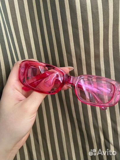Розовые очки