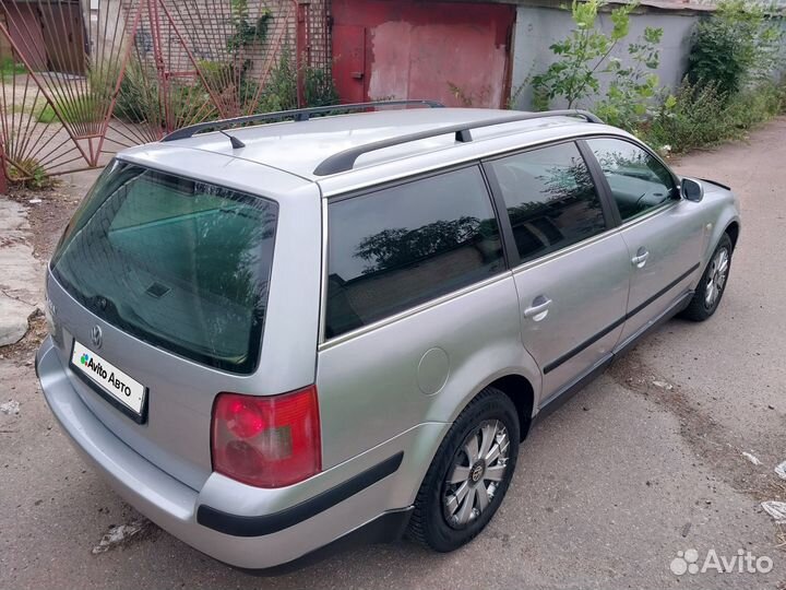 Volkswagen Passat 1.6 МТ, 2002, 210 000 км