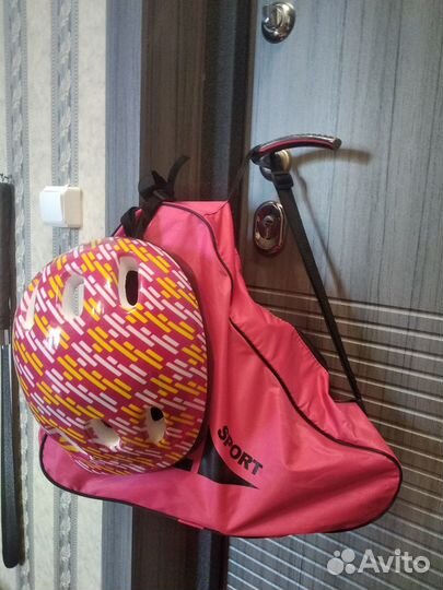 Роликовые коньки