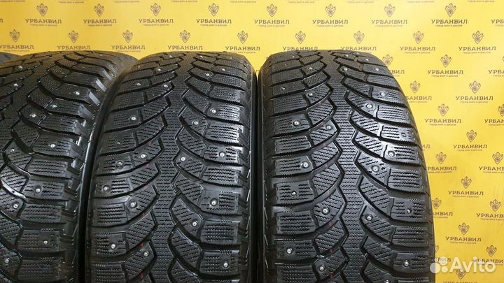 Bridgestone Blizzak Spike-01 235/60 R18 107T