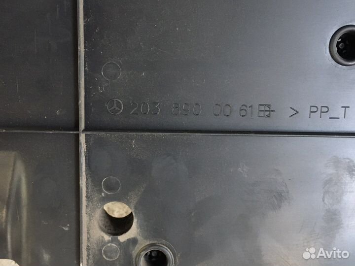 Ящик для инструмента Mercedes W203 (3103)