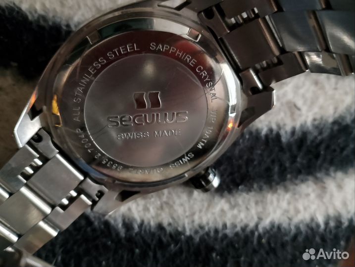 Часы Seculus