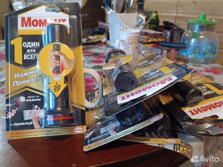 Клей Момент один длявсего