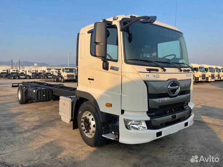 Hino 700 (Profia), 2024