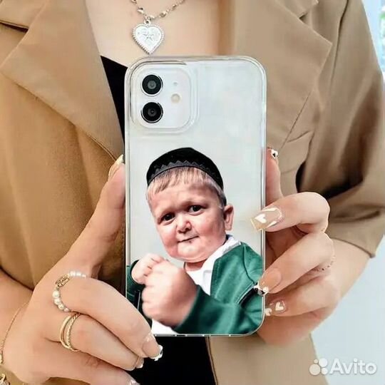 Чехол на телефон с Хазбиком (айфон)