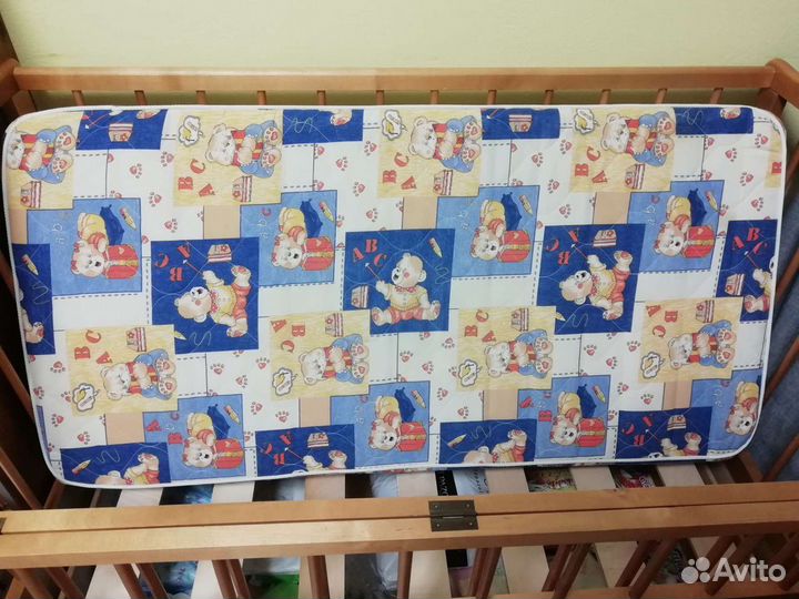 Детская кровать, матрас, бортики