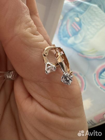 Золотые серьги