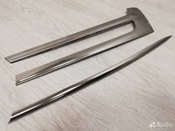 Накладки на решетку радиатора Volkswagen T5