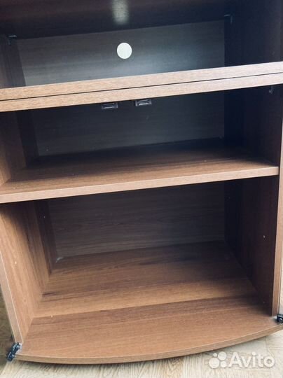 Тумба под телевизор