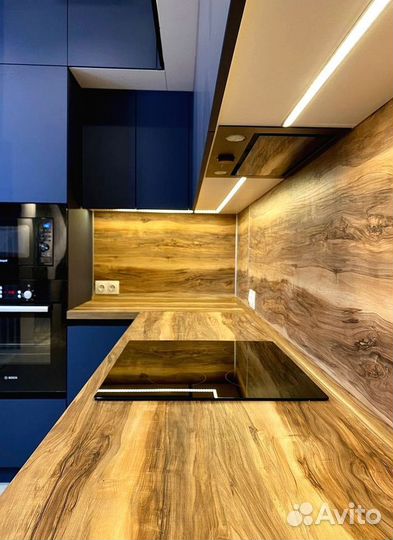 Кухня под потолок любого размера