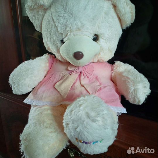 Плюшевый медведь