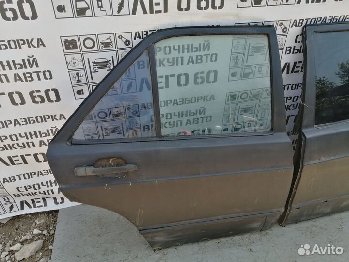 Дверь задняя для Mercedes Benz W190