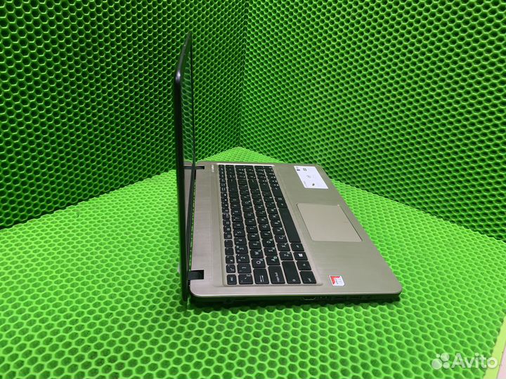 Ноутбук asus vivobook