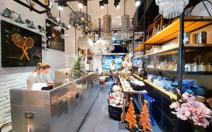 Сдам торговое помещение, 164 м²