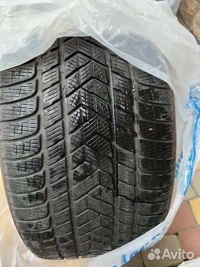 Pirelli Scorpion Winter 275/45 R20 и 305/40 R20 110V