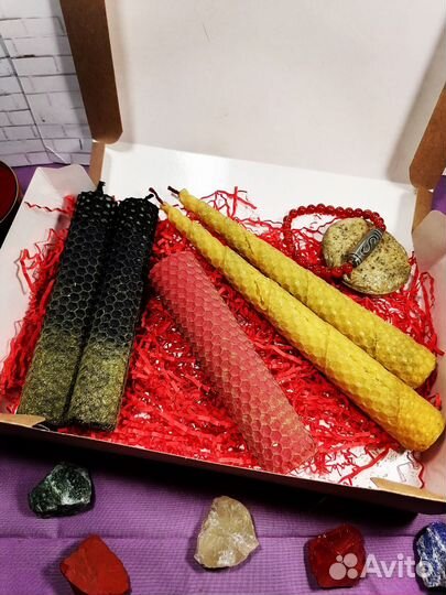 Набор из восковых свечей