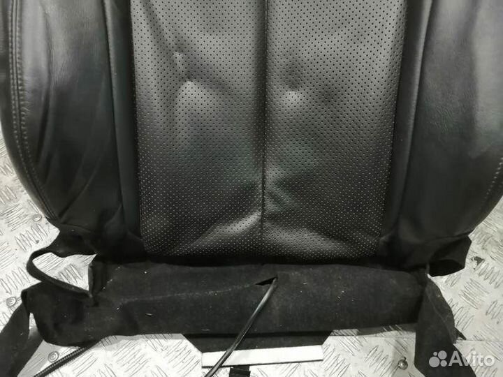 Обшивка спинки пассажирского сиденья Juke F15