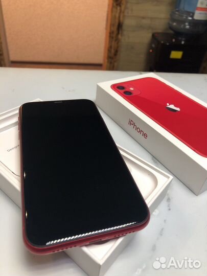 Телефон iPhone 11 128 gb