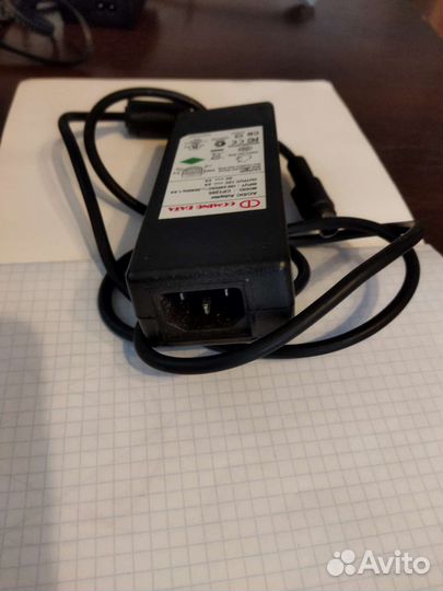 Зарядное устройство для ноутбука