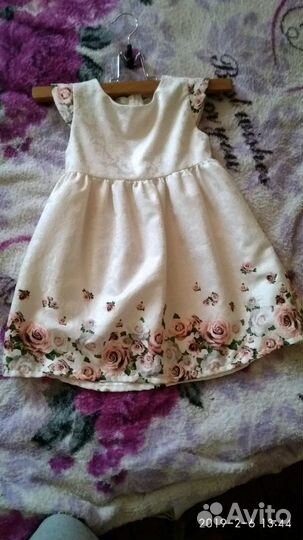 Платье на девочку